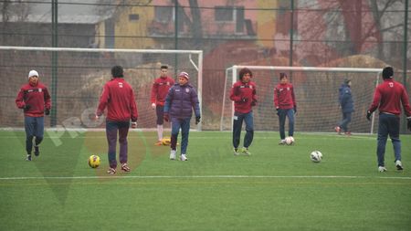 FOTO Jucătorii CFR-ului, la primul antrenament sub comanda lui Miriuță! Iată lotul prezent