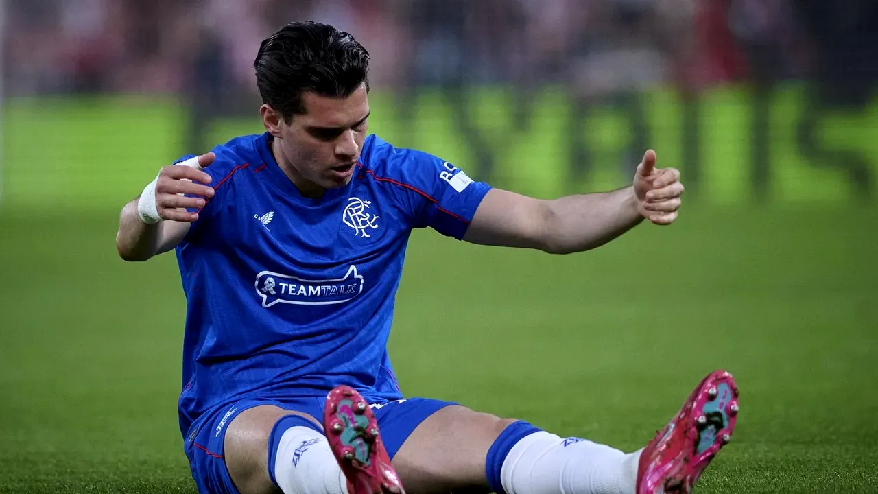 Ianis Hagi s-a accidentat la genunchi, în Rangers – Celtic! Ar putea rata meciurile României din preliminariile Campionatului Mondial 2026