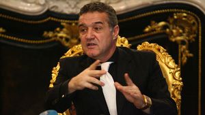 Becali: "Vreau să fac o echipă năucitoare! La cum arată echipa, nu avem cum să terminăm sub locul 4"