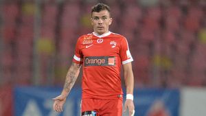 Nistor lucrează pentru trădarea deceniului. „Și Dănciulescu a venit de acolo și acum e o legendă”. Ce jucător de la FCSB vrea la Dinamo