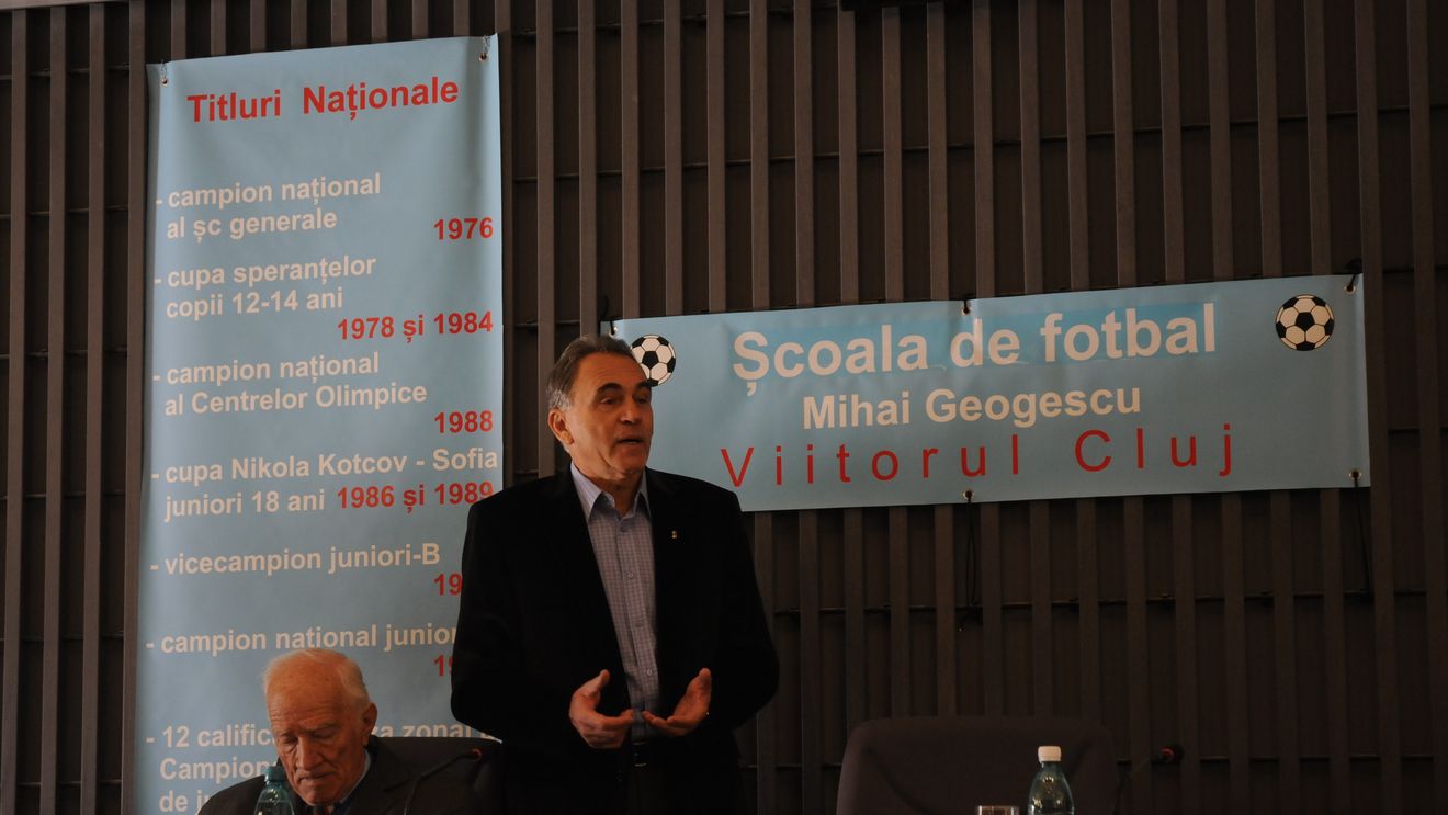 Omul care a dat 7 fotbaliști pentru națională** și-a făcut academie și vrea să-i fie concurent lui Hagi