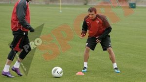 Nicio victorie în amicale pentru Dinamo, Becali îl liniștește pe Ciobi:** "A făcut un transfer bun, va fi un plus în retur"