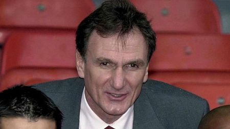 Ce vremuri!** "Când am jucat cu Liverpool contra lui Dinamo la București, ne-am simțit ca în groapa cu lei!"