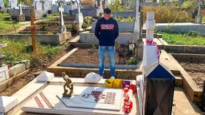 Ionel Dănciulescu, moment emoționant la ProSport Live! De ce a ales să meargă singur la mormântul lui Cătălin Hîldan: „A fost liniște, așa am simțit” | EXCLUSIV