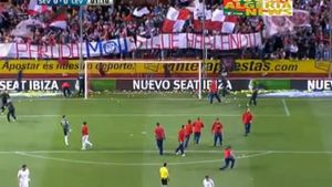 VIDEO Iritați de "El Clasico"!** Protest inedit după BarÃ§a - Real