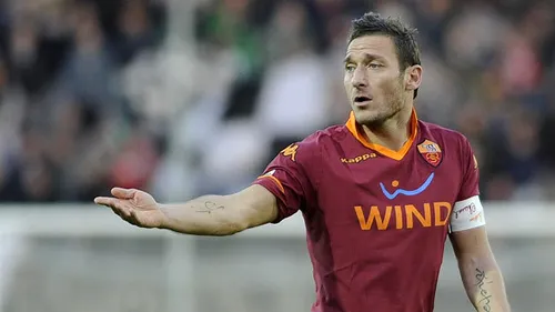 Totti a devenit al doilea marcator din Serie A, iar Italia se pregătește să îi facă un cadou pe măsură!** Prandelli a confirmat premiera: 