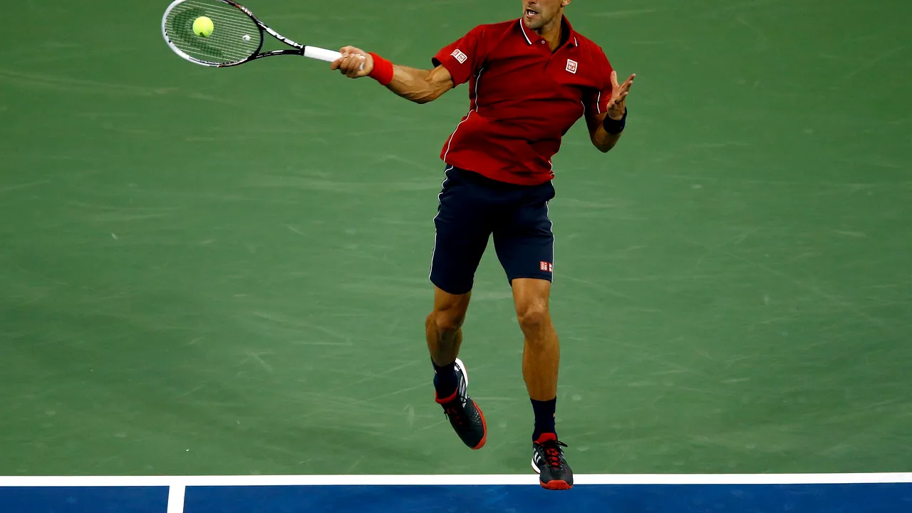 Novak Djokovic l-a învins pe Andy Murray și s-a calificat în semifinale la US Open. Nishikori a produs surpriza și l-a eliminat pe Wawrinka