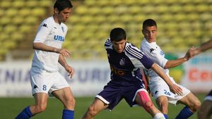 Tănase: "Îi țin pumnii Stelei!** Vreau să joace finala Europa League!"