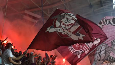 Jandarmeria Română, explicații după protestele suporterilor Rapidului. „Astfel de acțiuni generează riscuri deosebite de vătămare corporală!”