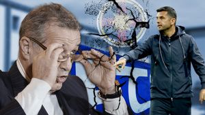 Gigi Becali îi cere demisia lui Nicolae Dică, după ce FCSB a pierdut cu U Cluj: „Ne dăm noi, că facem tactică. Du-te, bă, cu tactica ta!”