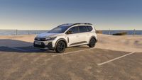 Francezii au dat verdictul după ce au văzut Dacia Jogger facelift 2026 cu 7 locuri: „Mai sobru”