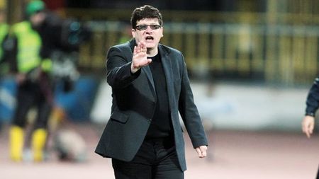 Recunoaște matematica din jocul Stelei!** Pustai laudă ceea ce alții consideră nebunia lui Becali: "Steaua se apropie de tiki-taka"