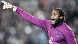 Rău în România, bun în Franța!** Gafeurul Edel este văzut cu alți ochi la PSG: "Este spectaculos, dă siguranță!"