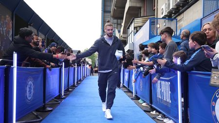 Radu Drăgușin, lovitură cruntă din partea lui Ange Postecoglou în meciul Chelsea - Tottenham! Decizia managerului care arată că românul e cantitate neglijabilă pentru el