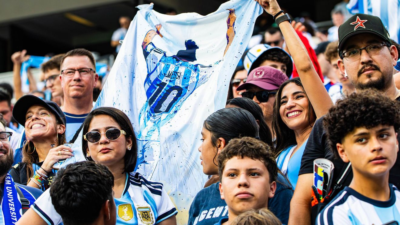 Ce cadou primesc 100 de argentinieni a căror viză în SUA pentru Campionatul Mondial e refuzată!