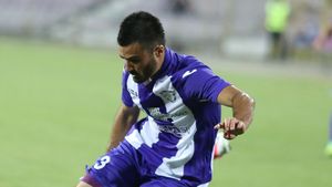 Continuă problemele la Mediaș. Gaz Metan - ACS Poli 0-2. Pustai rămâne cu o singură victorie în 7 etape. Ionuț Popa se apropie la 6 puncte de lider