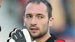 Dat afară de Dinamo, Traian Marc și-a găsit imediat echipă în Liga 1: CFR l-a convins pe goalkeeper