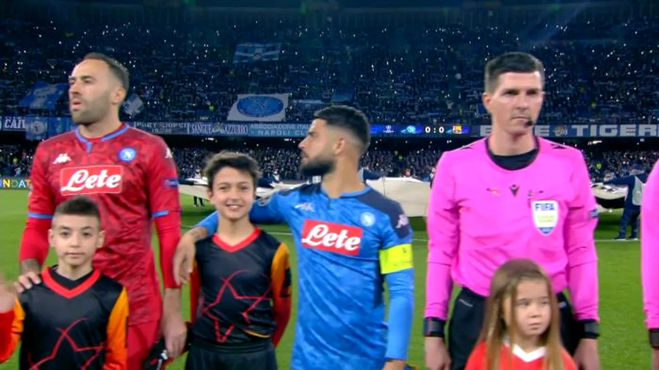 Moment amuzant în Napoli - Barcelona cu Lorenzo Insigne în primplan! Ce a pățit fotbalistul italian | VIDEO