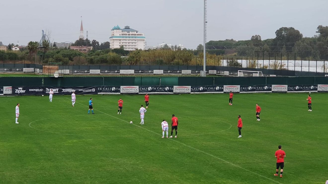 Dinamo a transferat un fotbalist care nu poate să joace: de ce nu a fost în lot Darko Velkovski, singura achiziție a lui Andrei Nicolescu! Cum s-au descurcat „câinii” în amicalul cu Genclerbirligi