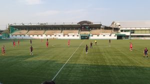 Un meci din Cupa României, disputat la Chiajna, ”salvat” de un spectator să nu fie amânat. Ce s-a întâmplat după ce unul dintre arbitrii asistenți s-a accidentat, iar jocul nu avea arbitru de rezervă