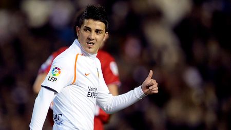 Villa dă bani din buzunar pentru transferul la Barca