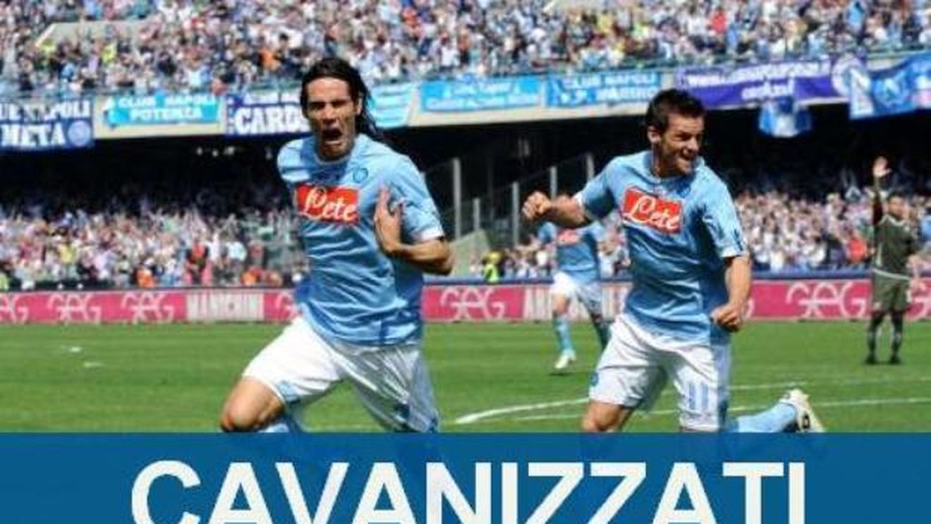 NEBUNIE TOTALĂ‚ în Napoli - Lazio 4-3!** Cavani, "triplă"! Napoli urcă pe doi în Serie A, peste Interul lui Chivu