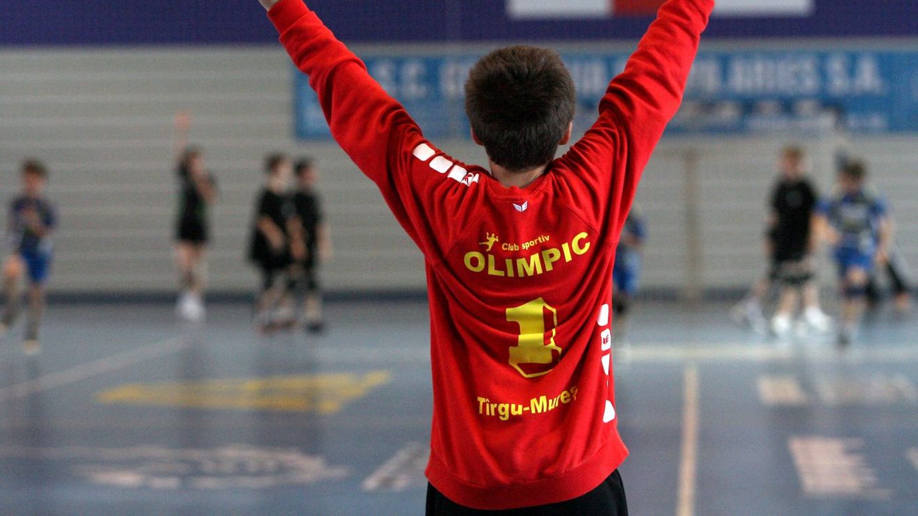 "Tichetele de sportiv", impact financiar de 144 de milioane de lei. Guvernul nu are bani pentru tinerii care fac sport