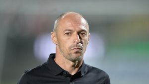Bogdan Andone anunță noi transferuri la FCSB: "Azi am vorbit cu patronul". Discursul antrenorului, după succesul cu Milsami Orhei