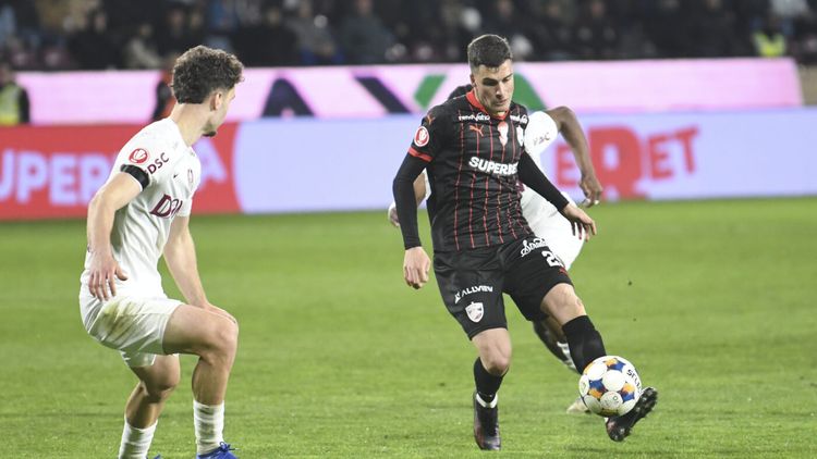 CFR Cluj – Dinamo Live Text Online, de la 19:00, în etapa a 13-a din Superliga. „Câinii” vor să-și consolideze poziția de lideri! Echipele probabile