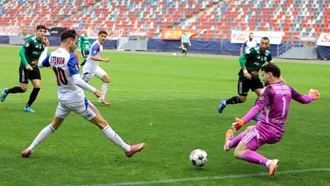 VIDEO | Amical spectaculos, cu șapte goluri, câștigat de Steaua contra Unirii Slobozia. Victoria, adusă după execuția senzațională a lui Robert Popescu