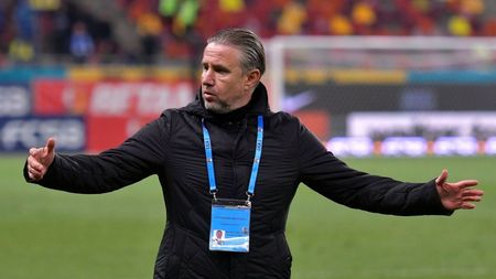 Laurențiu Reghecampf, dat afară de arabii de la Esperance Tunis! I-au cerut ce jucători să bage și l-au „executat” deși era lider în campionat