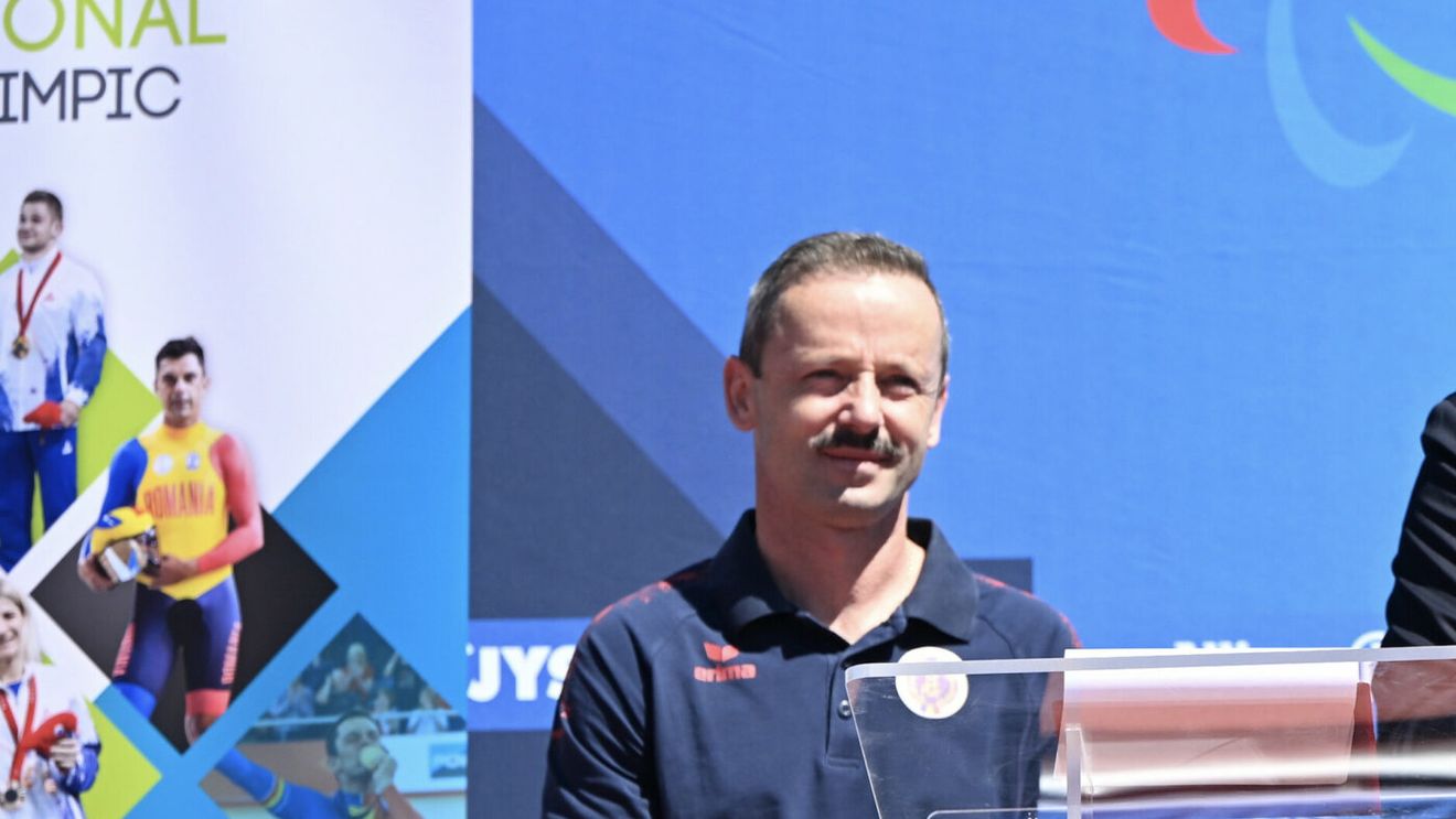 Marius Urzică a cheltuit mii de euro pentru plăcerea lui vinovată. Reacția soției când a aflat: „Ferească Dumnezeu”