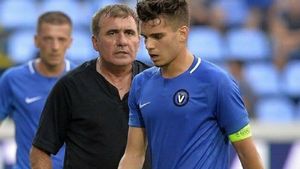 Gică Hagi, decizie total neașteptată legată de Ianis: "Nu o să mai fie titular, o să stea pe bancă!". Motivul "Regelui"