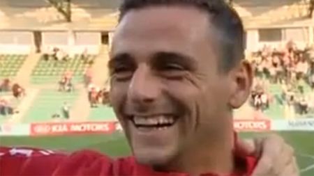 VIDEO | Moment stânjenitor înaintea amicalului Slovacia - Malta. Imnul oaspeților a fost înlocuit cu o celebră melodie rock