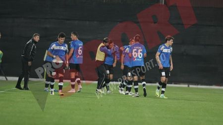 Scaunul lui Andone se clatină tot mai rău!** VIDEO Viitorul lui Hagi a făcut tiki-taka pe terenul campioanei: 11 pase și un gol pentru istorie