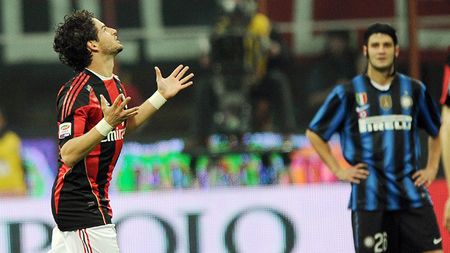 Contra sare în apărarea lui Chivu:** "Nu s-a dat Â«lovitÂ» la națională"