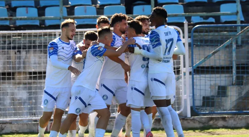 CSM Slatina a dat lovitura și a răpus FC Bihor Oradea, deși a avut om în minus din minutul 56, iar oaspeții au beneficiat și de un penalty. Claudiu Niculescu: ”Victoria, absolut meritată”