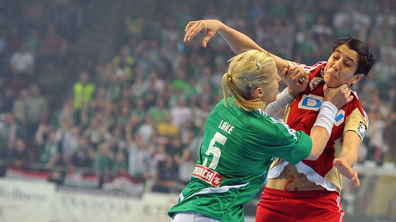 Oltchim nu o mai ține pe Ozel!** Vâlcea a decis să nu-i ofere un nou contract handbalistei din Turcia! Ionela Stanca și Patricia Vizitiu sunt în aceeași situație