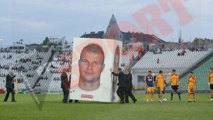 O replică a monumentului dedicat lui Cozma a fost prezentată într-o biserică