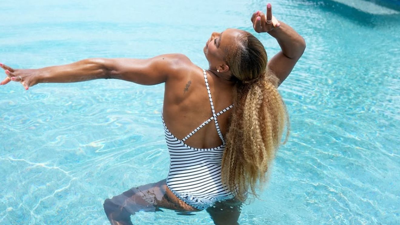 N-a arătat niciodată așa! Serena Williams uimește cu imaginile după transformarea ei fizică