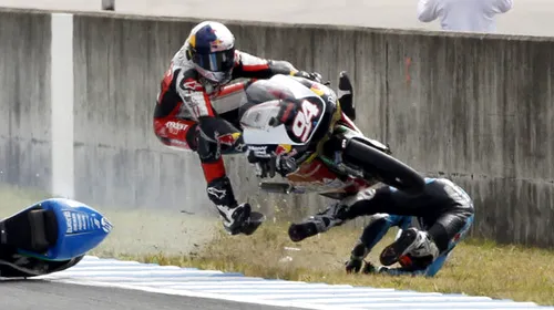 VIDEO** Un nou accident îngrozitor! Vazquez, călcat cu motocicleta de un adversar