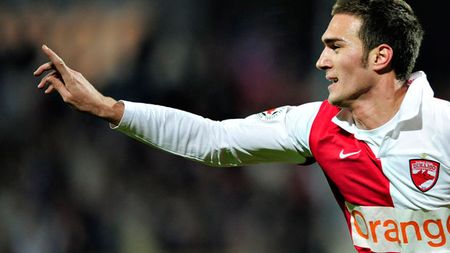 Întâi a fost suporter!** Alexe dezvăluie metoda prin care scăpa de fanii Stelei în copilărie: "Îmbrăcam bluza cu Dinamo pe dos"