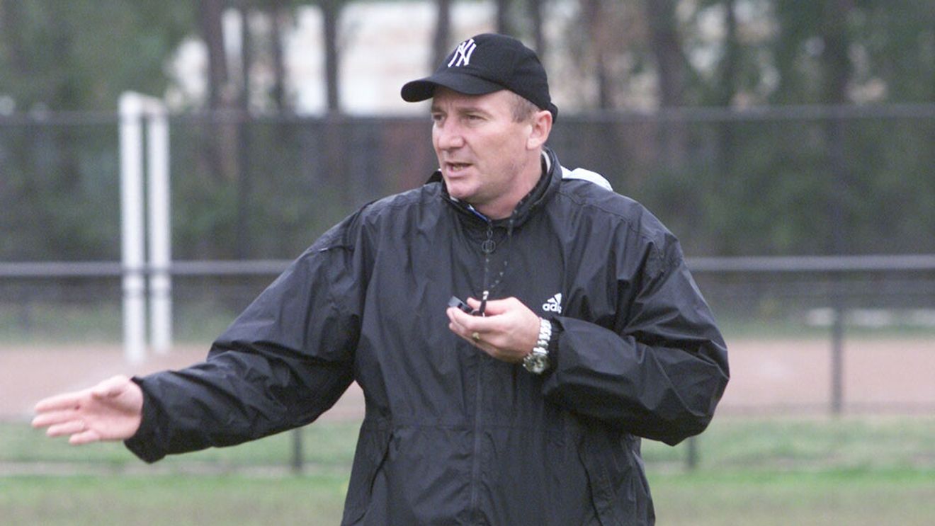 Bumbescu: "Rădoi, Zapata și Goian vor fi cei mai importanți jucători ai Stelei la Istanbul"