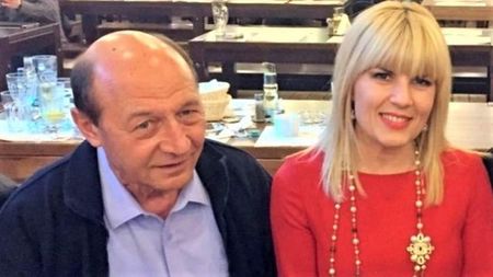 Adevărul despre relația Traian Băsescu - Elena Udrea, spus de un fost consilier prezidențial: "Îmbrăcată în roșu, cu o fustă mini provocatoare, atârnând pe biroul lui..."