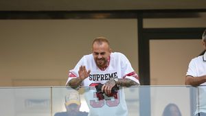 Ce decizie va lua Denis Alibec legat de plecarea de la FCSB: „Nu mă duc noaptea la el să-l întreb”