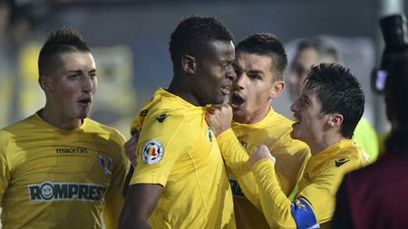 Bokila rămâne doar un vis pentru Steaua!** "Plătim sigur banii! Din vară va fi al nostru pentru încă doi ani"