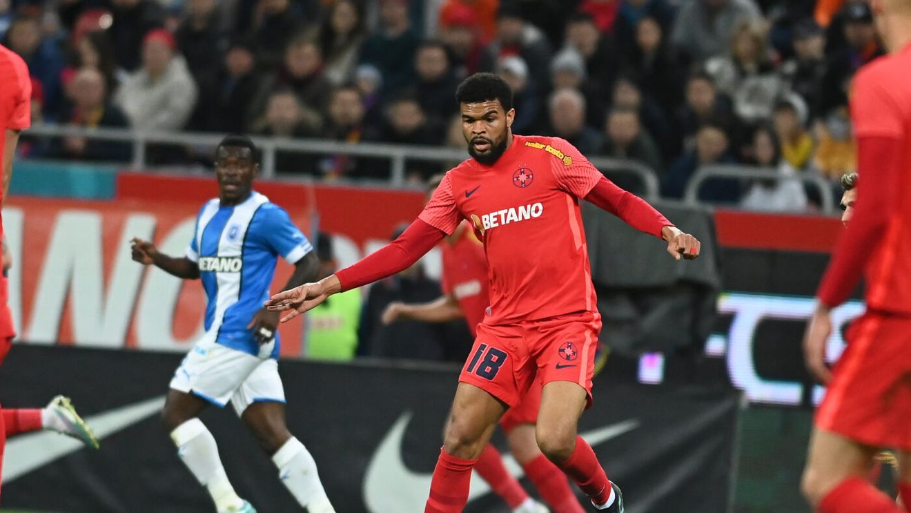 Malcom Edjouma acuză că FCSB a pierdut două puncte cu Universitatea Craiova din cauza arbitrajului! Ce fază reclamă jucătorii roș-albaștri