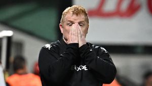 Neil Lennon este ca și dat afară de la Rapid București. Britanicul poate fi înlăturat în aceste zile. Surse ProSport: „Nu este o decizie finală luată, dar șansele sunt de peste 90 la sută. Rezultatele sunt prea slabe”