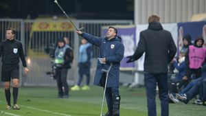 Are sau nu Contra ofertă de la arabi? Șumudică a spus adevărul în direct: "Așa am auzit!" Cele trei nume mari aflate pe lista clubului