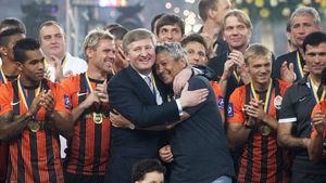 Ahmetov îi avertizează pe fugarii din echipa lui Lucescu: "Dacă nu vin, vor fi primii care au de pierdut". Șase fotbaliști de la Șahtior au refuzat să revină în Ucraina